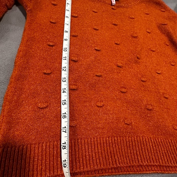 Love by Design XS Orange Embossed 3D Polka Dot Sweater. Soft, Comfortable. Warm. - Picture 6 of 11